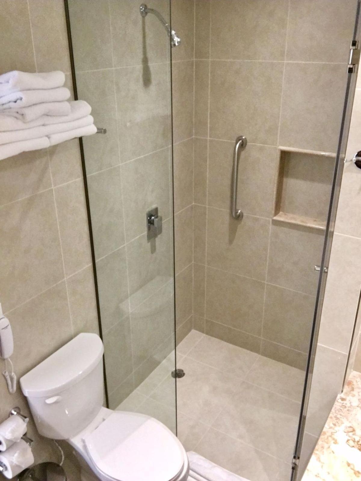 Standard Suite