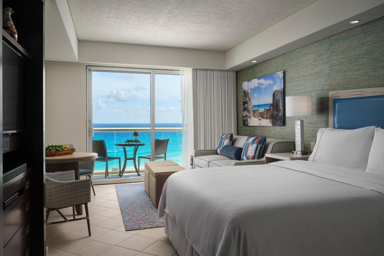 Oceanfront Queen Studio Balcony,1419291435:JPEG