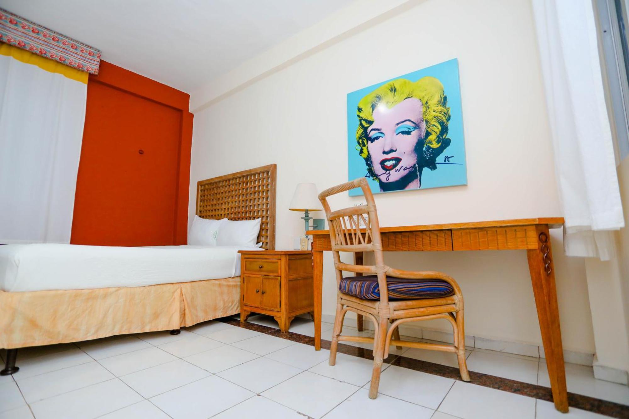 Superior Queen Room