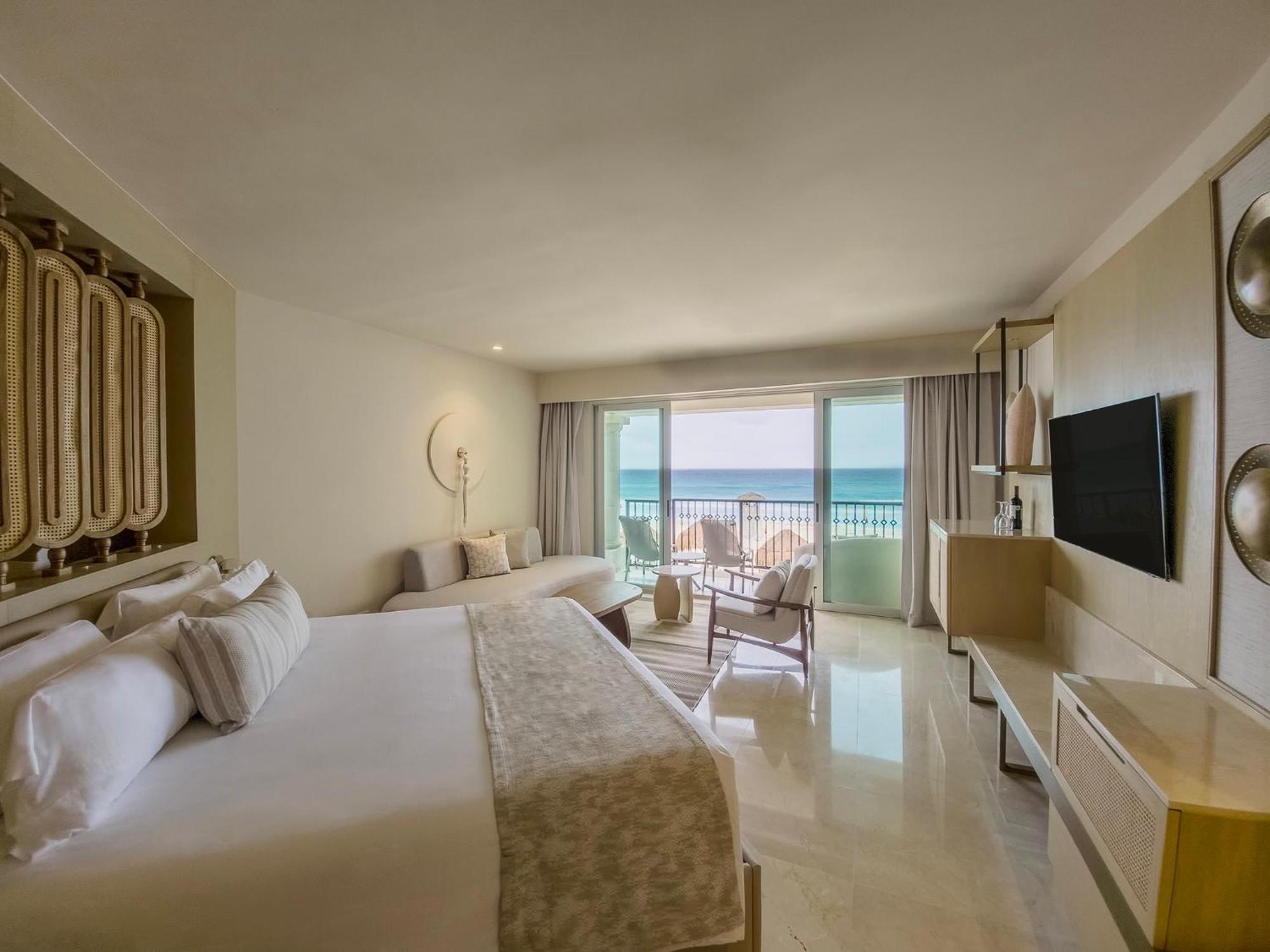 Royal Suite King Jacuzzi