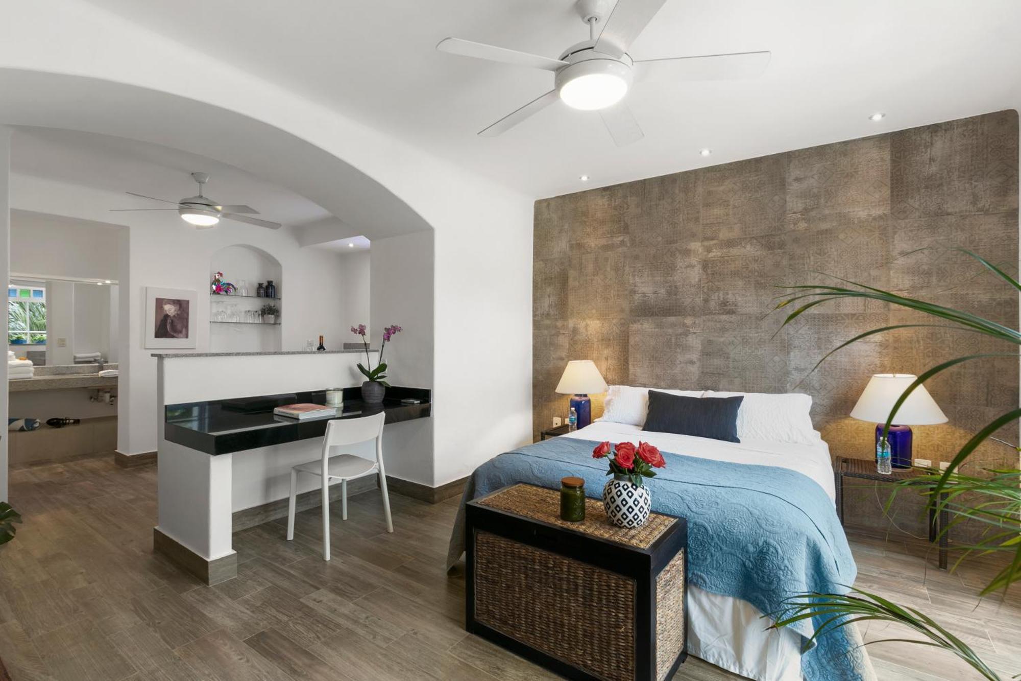 Studio Suite Street View