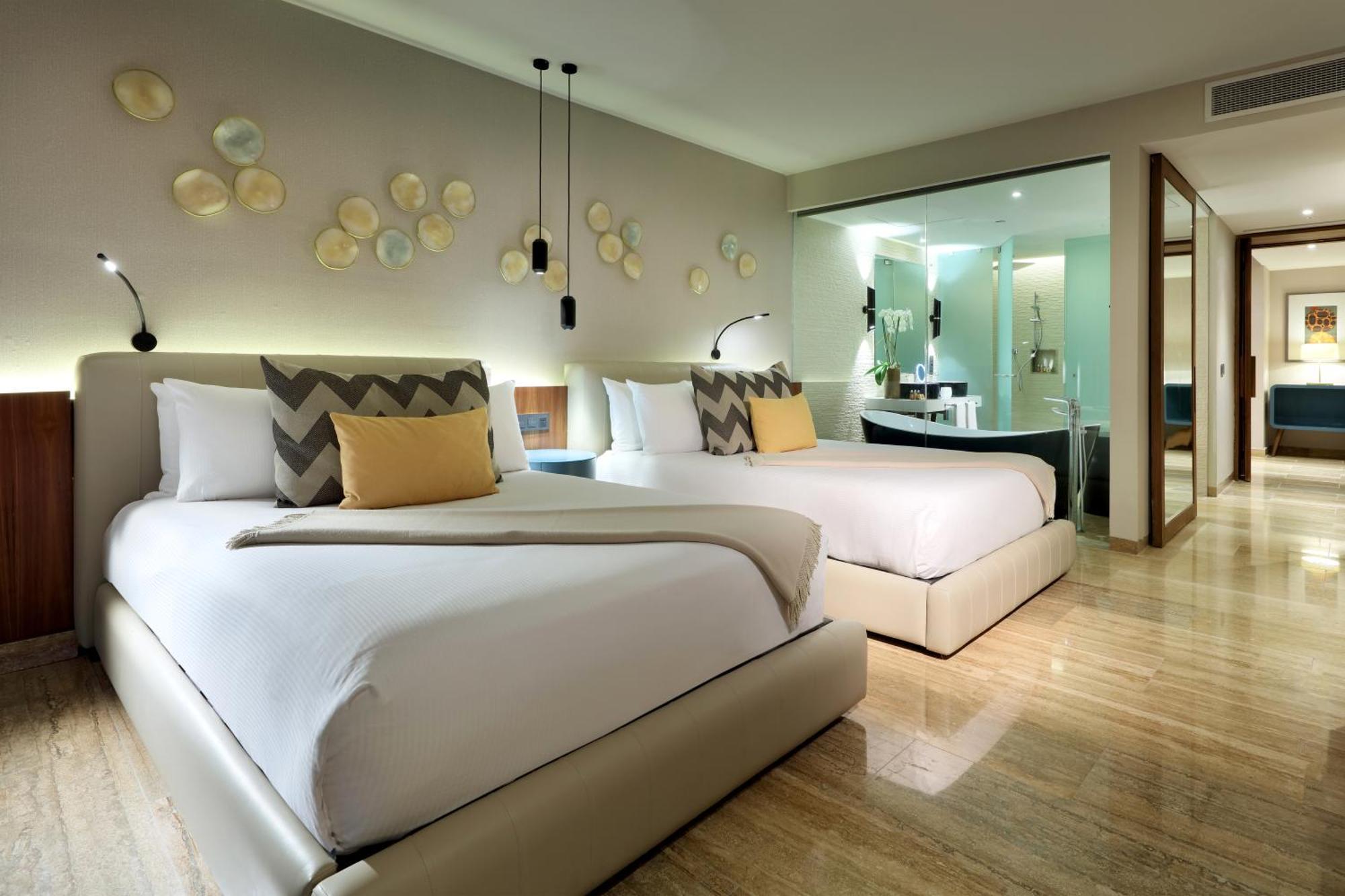 Junior Suite mit Poolblick