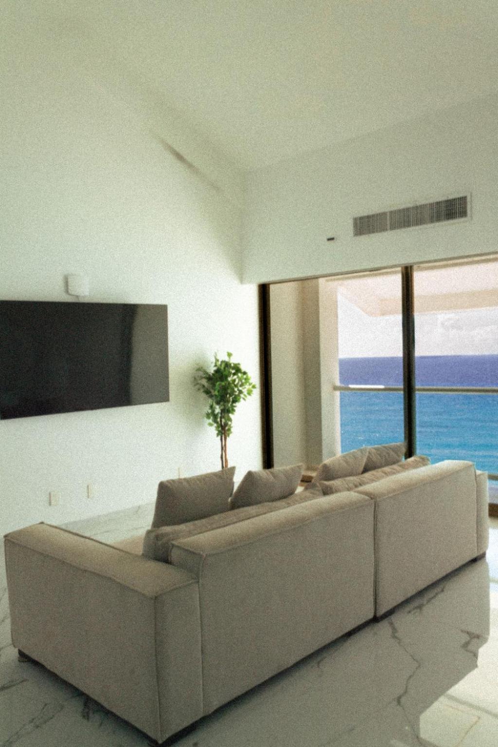 Four-Bedroom Penthouse Apartment