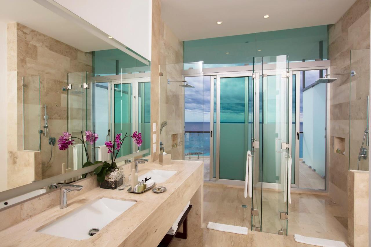 Altitude Master Suite