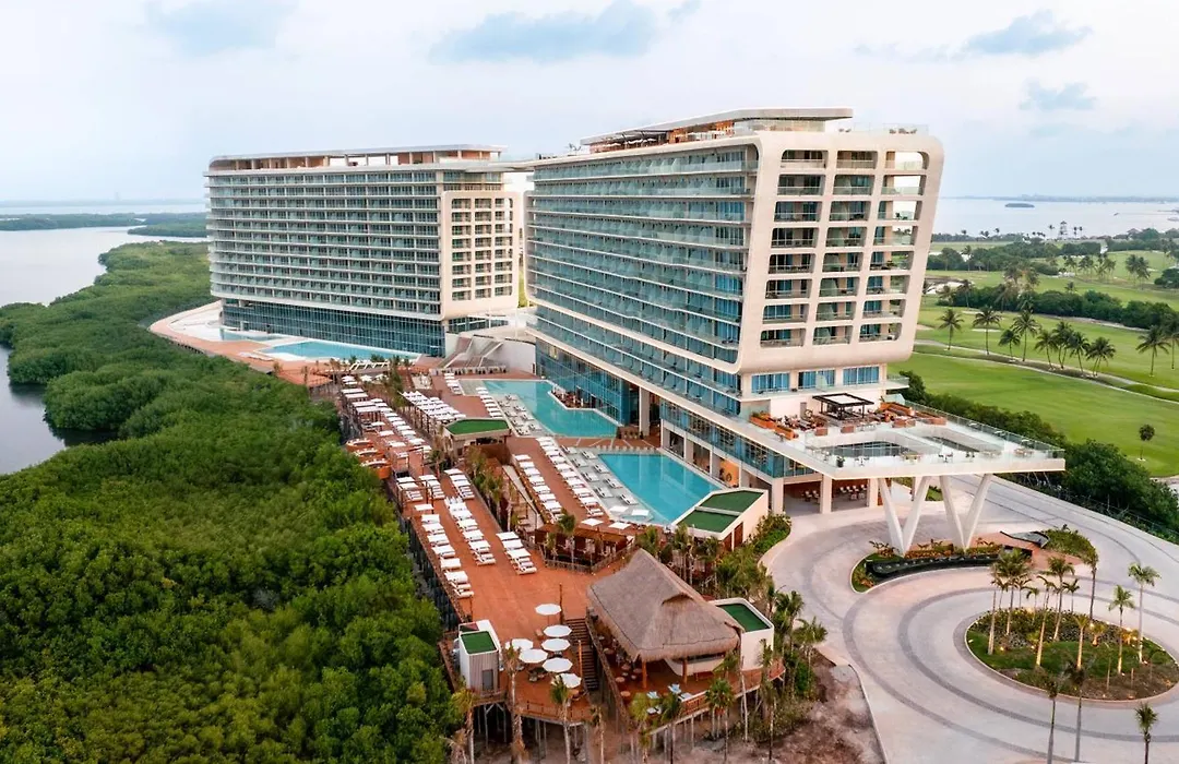 Mondrian Cancun (Adults Only)-1