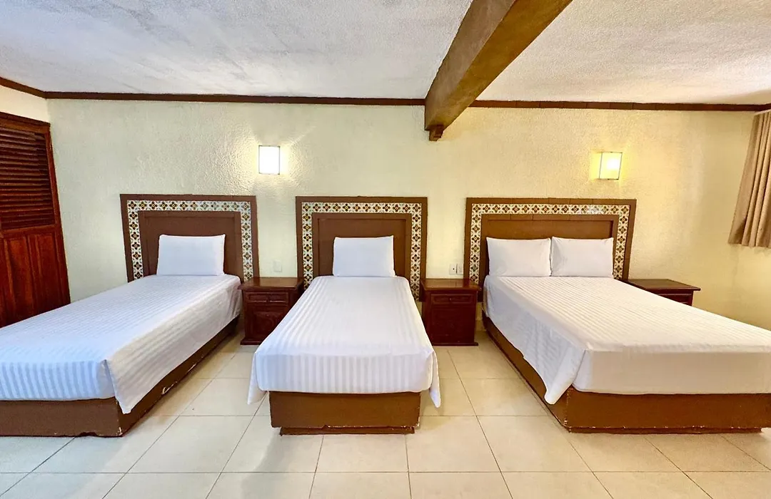 Suites Cancun Center-1