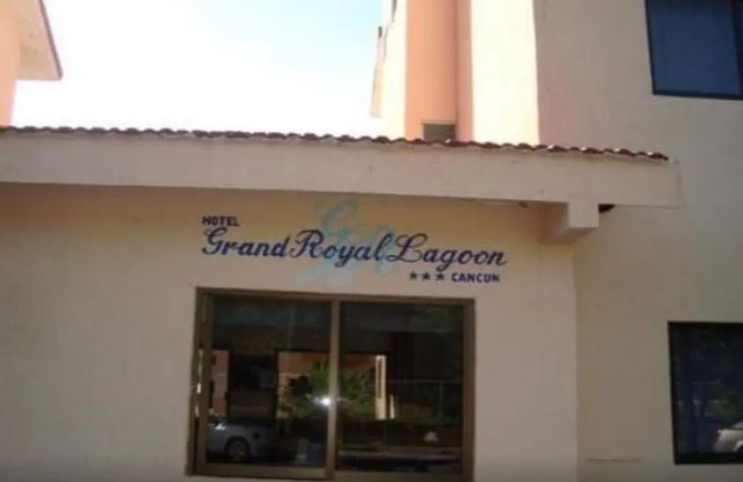 Grand Royal Lagoon-1