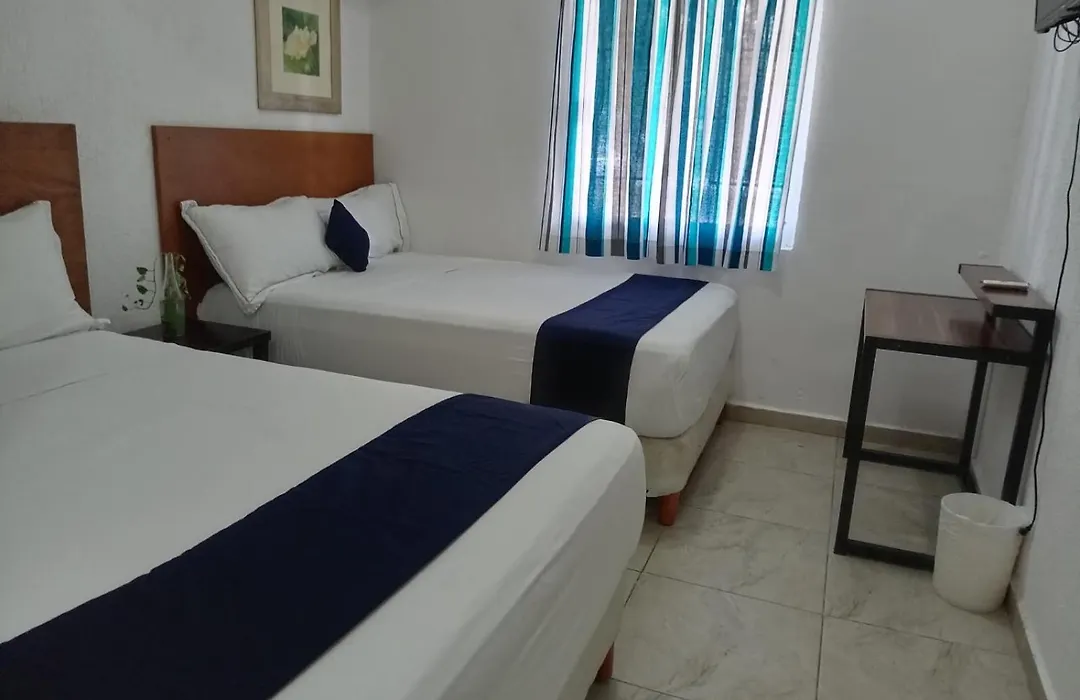 Ikaro Suites Cancun-1