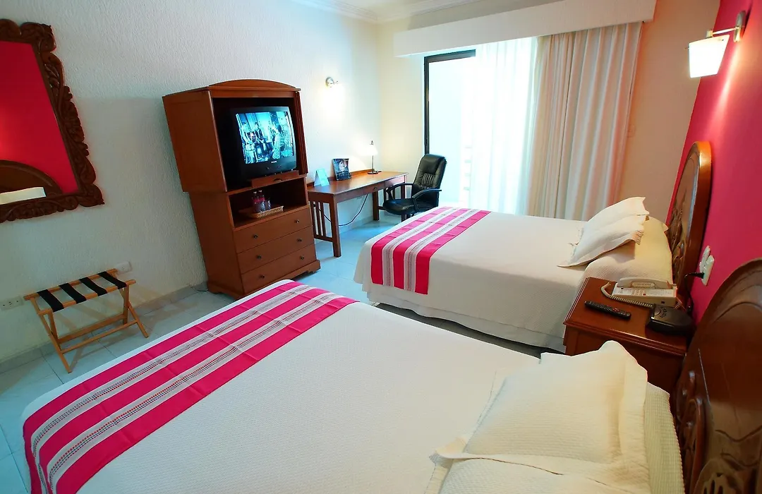 Hotel Margaritas Cancun-1