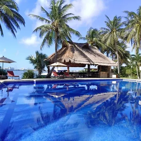 Sina Suites Cancun - Adults Only-3