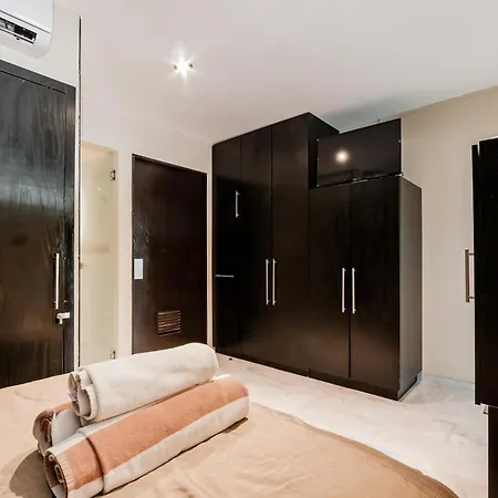 Brisas Beachfront Penthouses-3