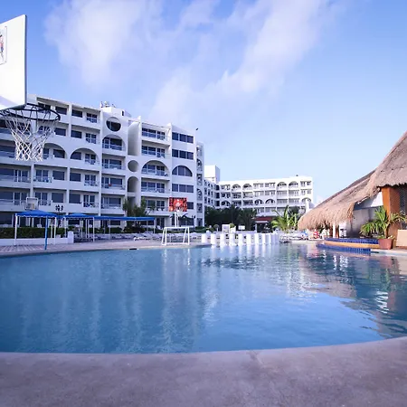 Aquamarina Beach Hotel-3