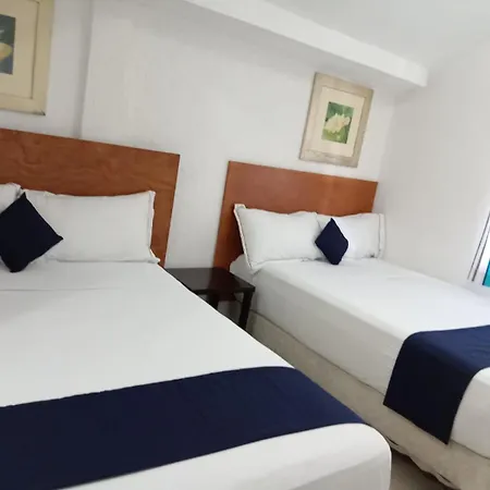 Ikaro Suites Cancun-3