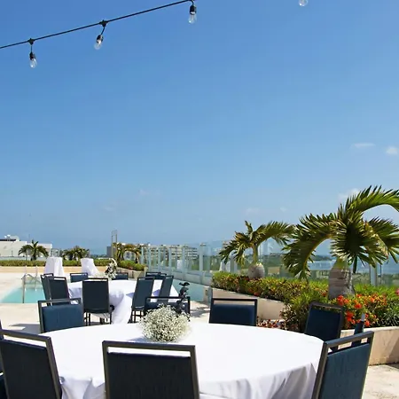 Residence Inn By Marriott Cancun Hotel Zone-2