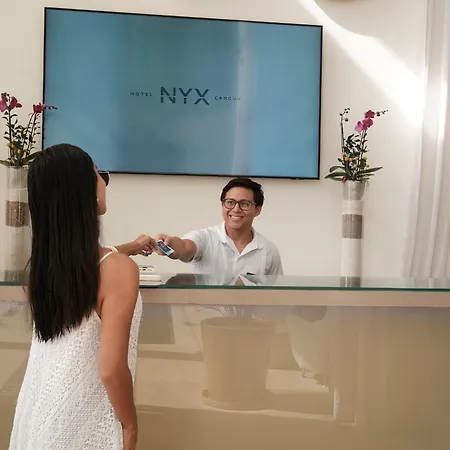 Hotel Nyx Cancun-3