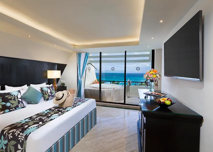 The Pyramid Cancun By Oasis