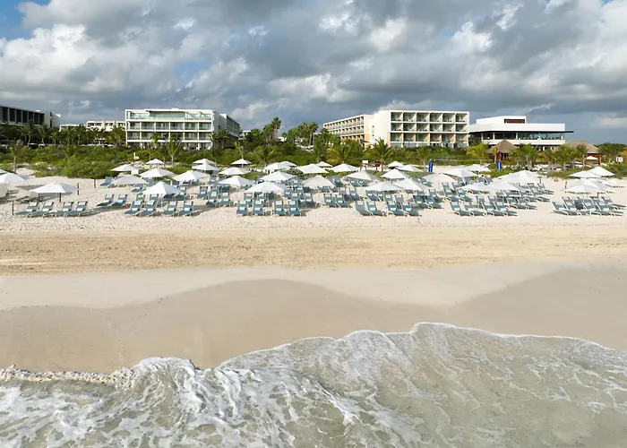 Family Selection At Grand Palladium Select Costa Mujeres Cancun